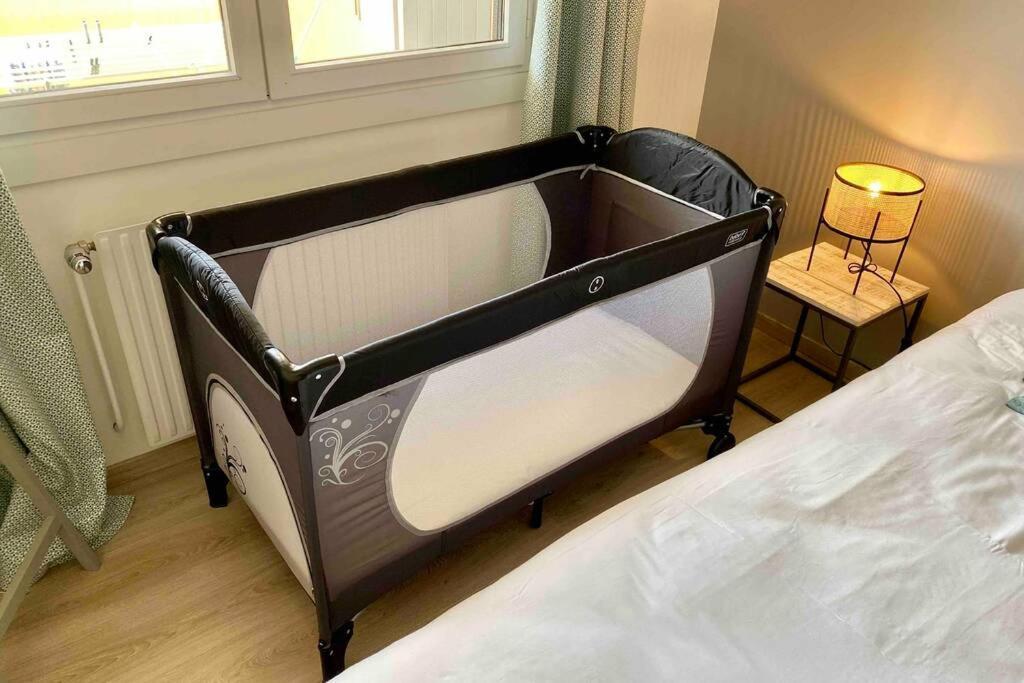 Le Continental Beau T2 Plein Centre + Parking Apartman Annecy Kültér fotó