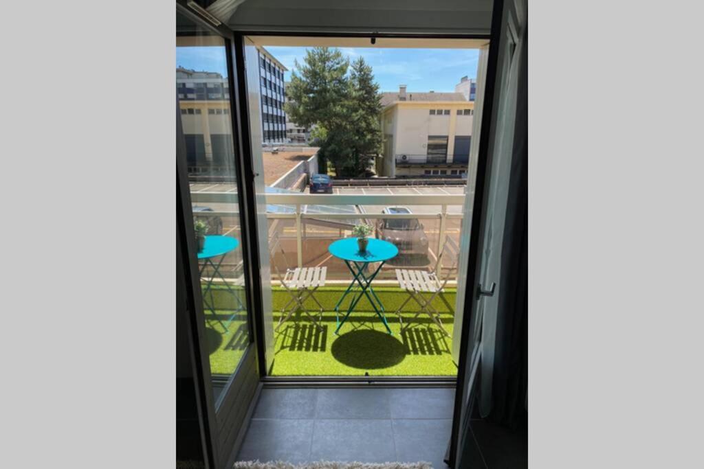 Le Continental Beau T2 Plein Centre + Parking Apartman Annecy Kültér fotó