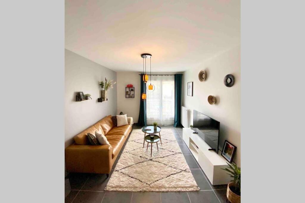 Le Continental Beau T2 Plein Centre + Parking Apartman Annecy Kültér fotó
