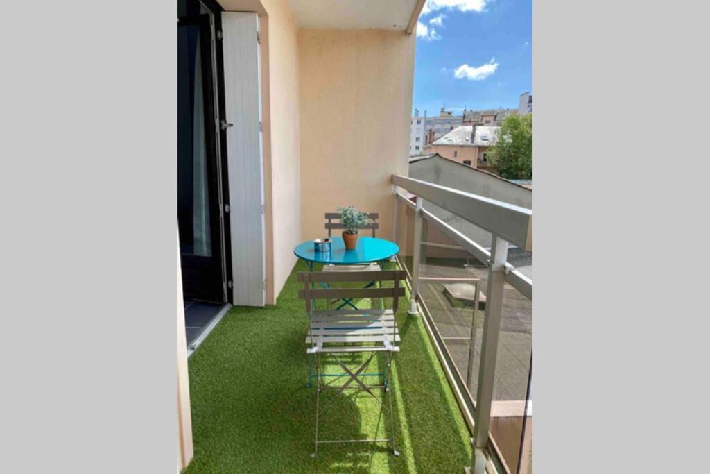 Le Continental Beau T2 Plein Centre + Parking Apartman Annecy Kültér fotó